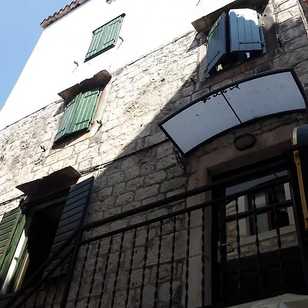 Apartment Riva Trogir