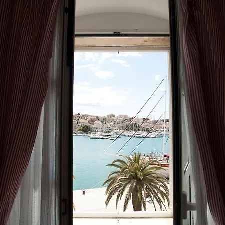 Apartment Riva *