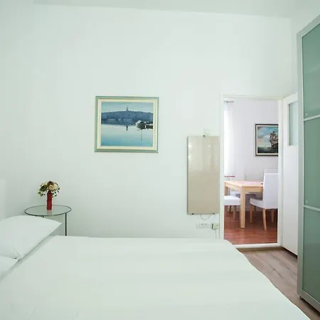 Apartman Apartment Riva *